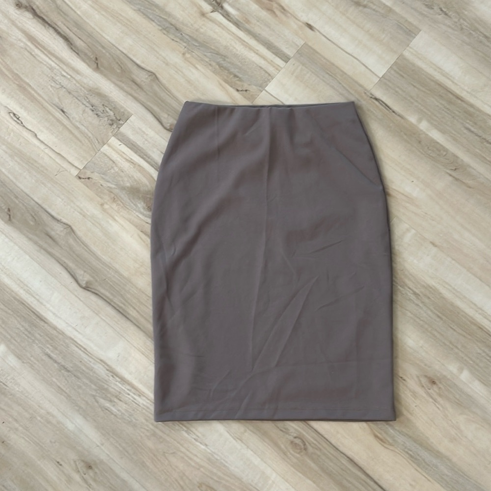 Jade Mackenzie pencil skirt – M